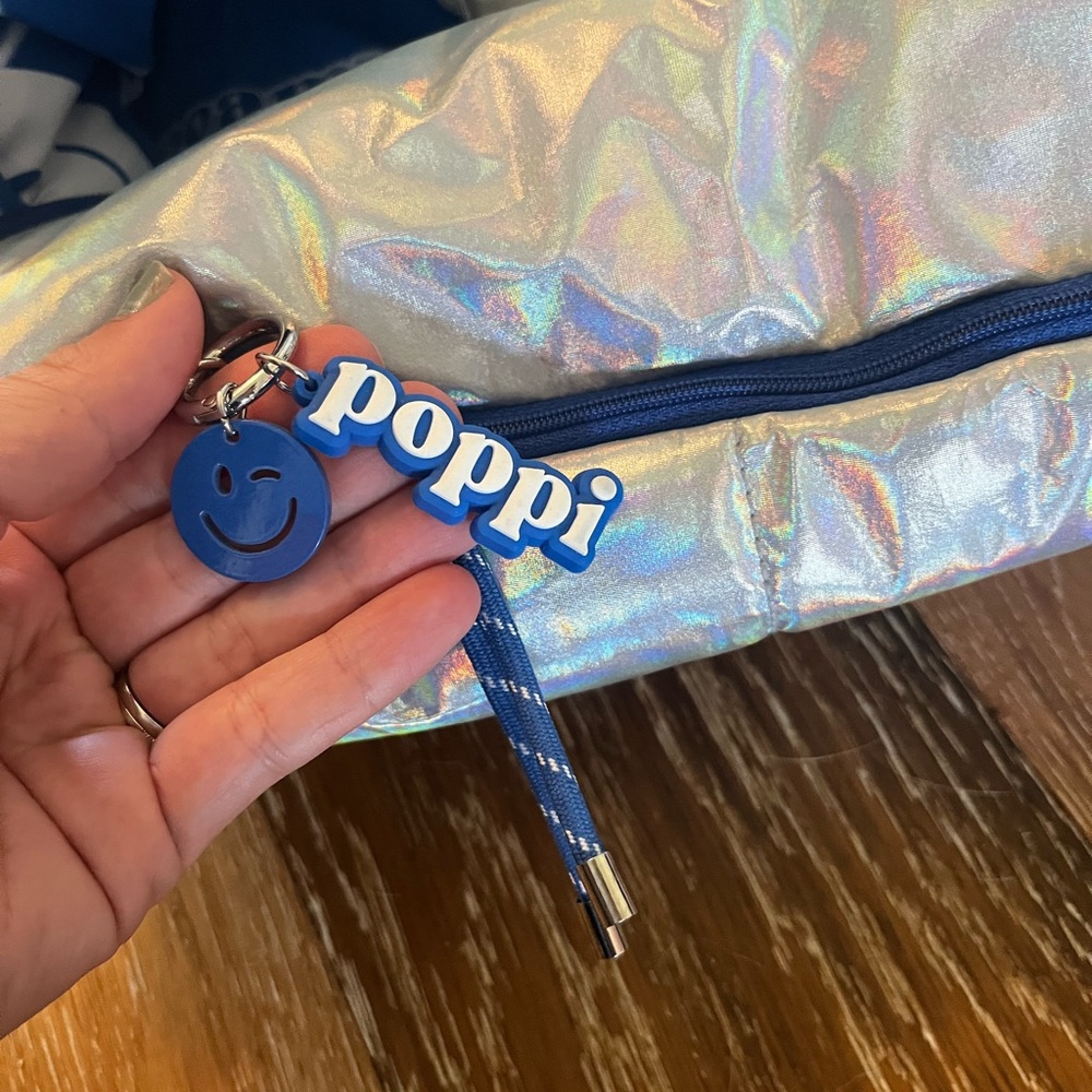 Iridescent poppi duffle bag - Picture 6 of 12